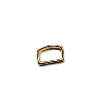 Réz öntvény bújtató 17 mm